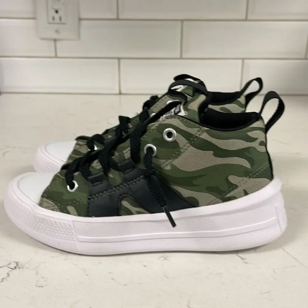 Converse Chuck Taylor All Star Ultra 2 Sneaker - Kids' Size 1 Youth